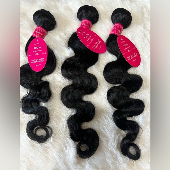 Body Wave Human Hair 20, 22 & 24  Inch Brazilian  Black Virgin Human Bundles - Picture 1 of 11